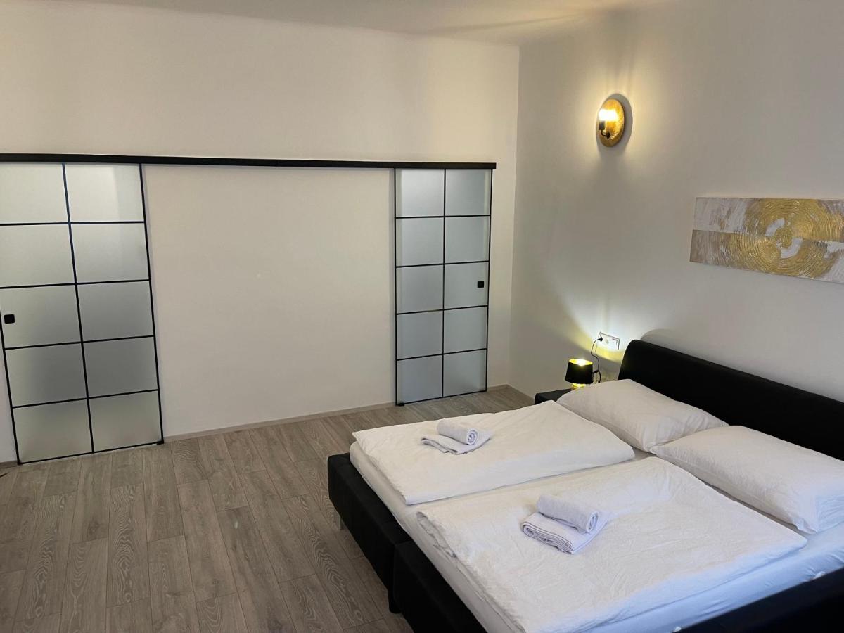 Fancy Apartment In The City Center Vienna Exterior photo