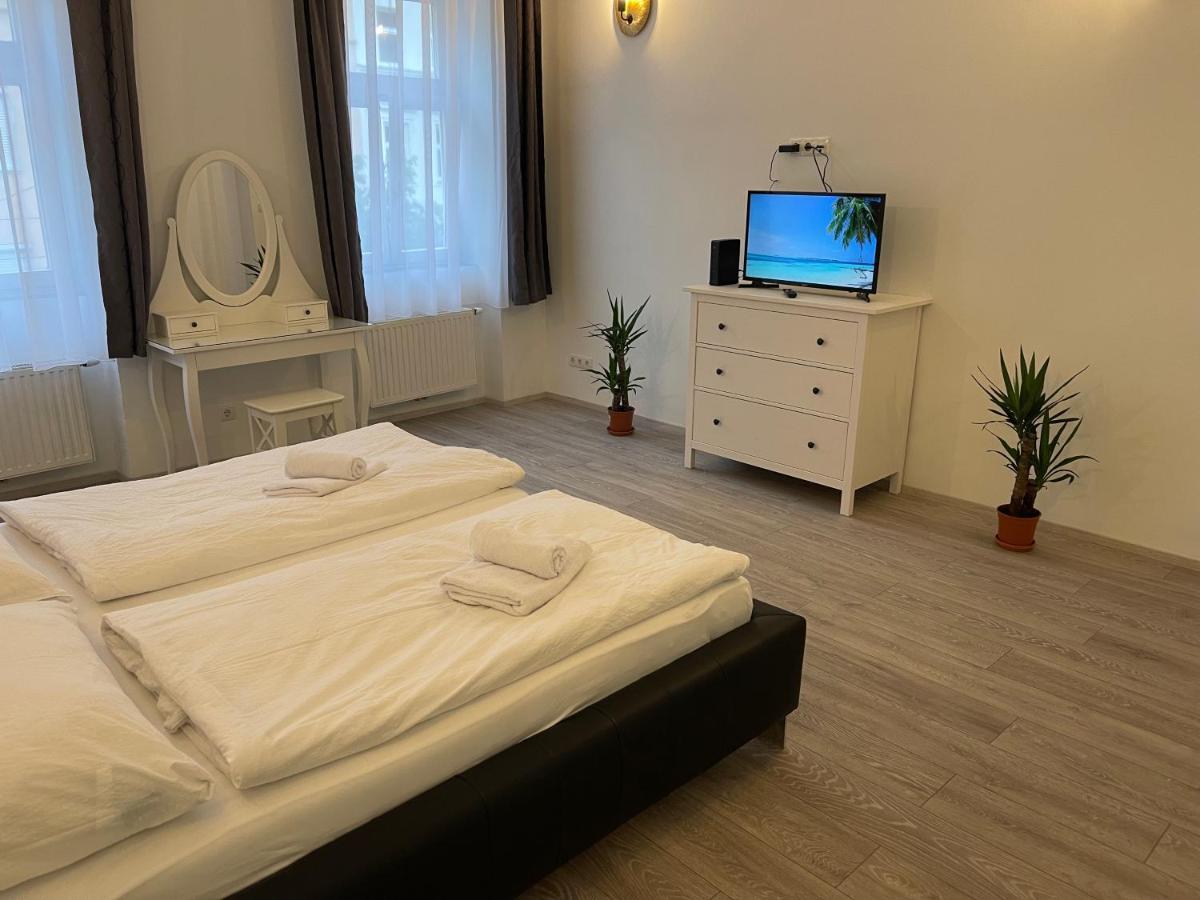 Fancy Apartment In The City Center Vienna Exterior photo